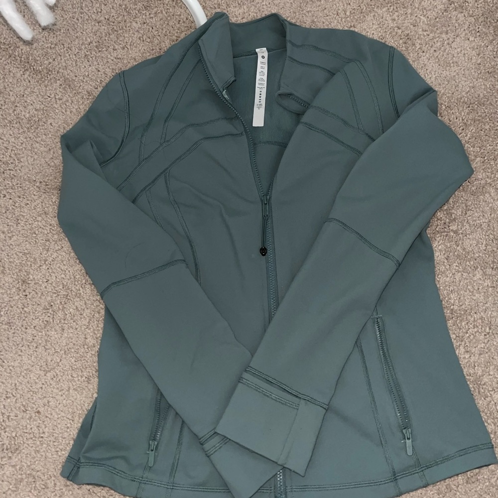 Lululemon size 14 Define Jacket